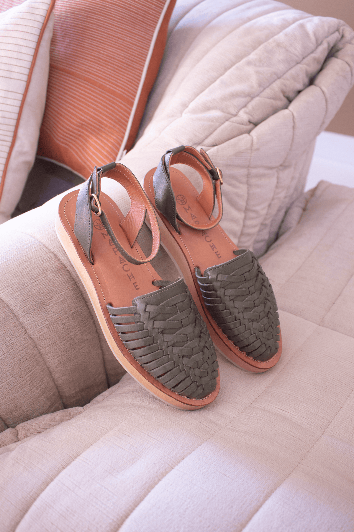 Sandales Loma olive mapache en cuir
