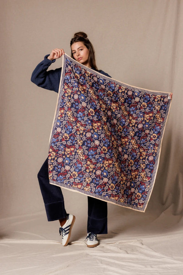 Foulard - September Indigo grand format apaches